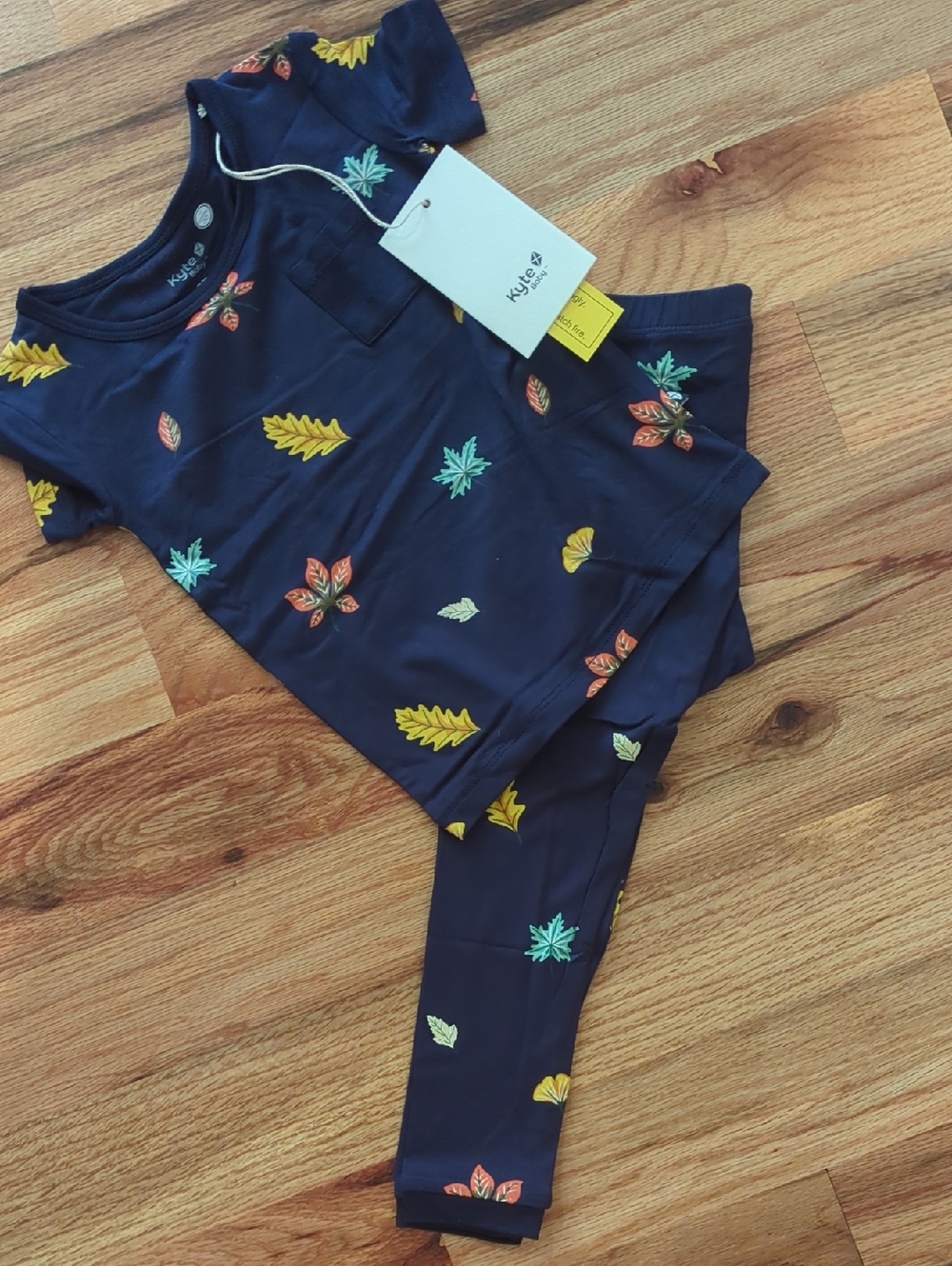 Navy Leaf Print Two-Piece Set Kyte Bamboo 2t